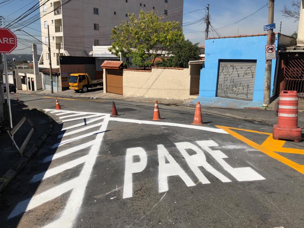 Avenida de Guarulhos é usada para a disputa de rachas - 17/02/2021 - São  Paulo - Agora